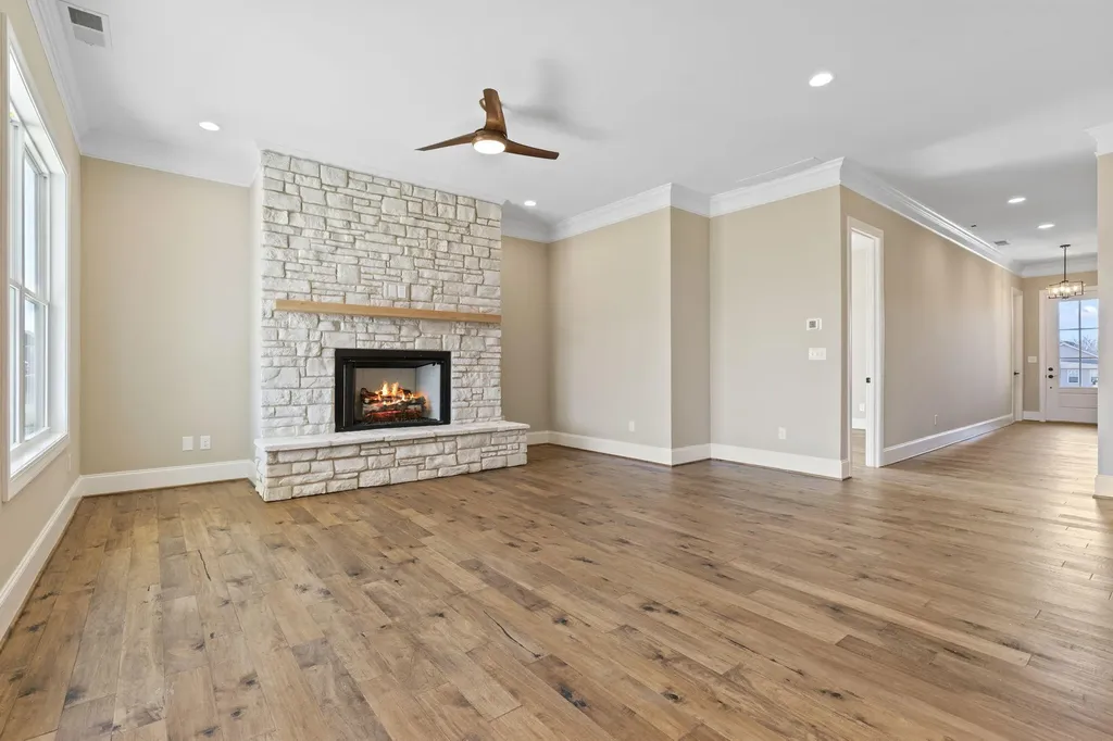 4157 Meadowlark Road Lexington KY 40509