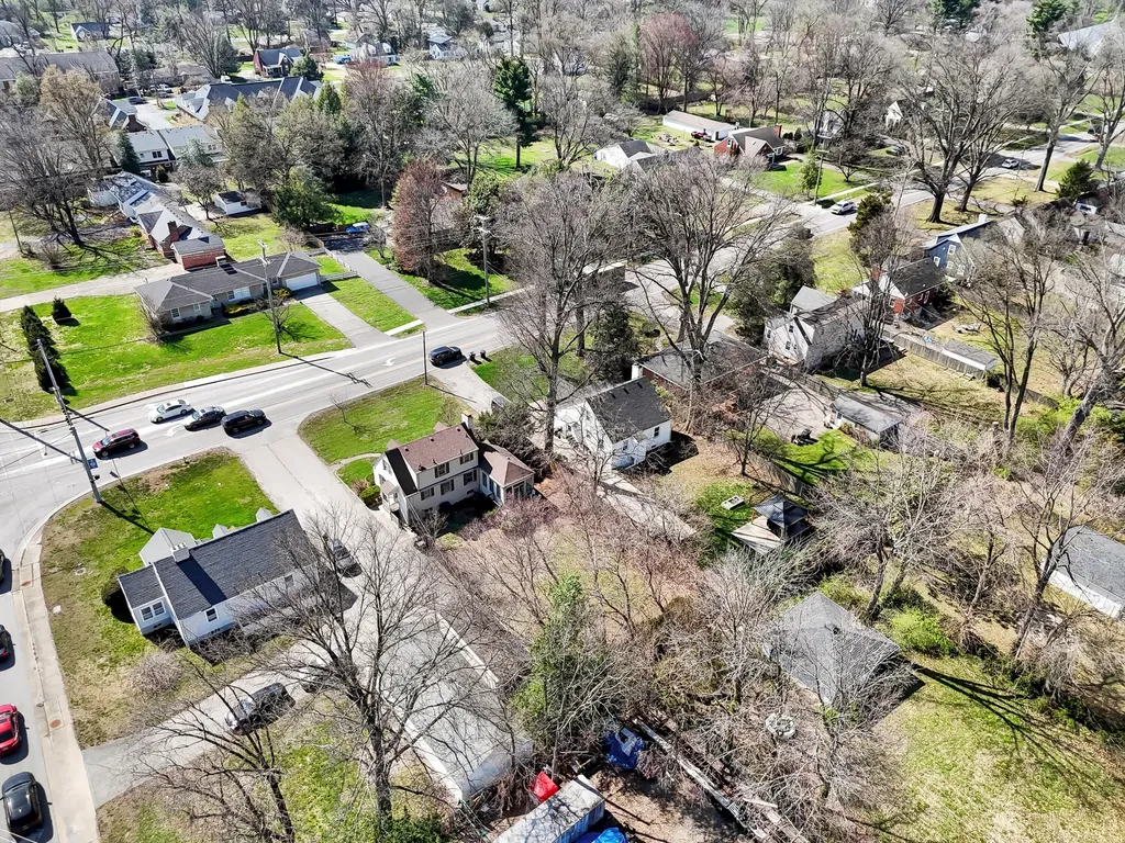 303 N Hubbards Lane Louisville KY 40207
