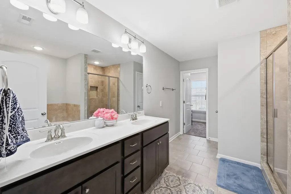 2664 Wigginton Point Lexington KY 40511