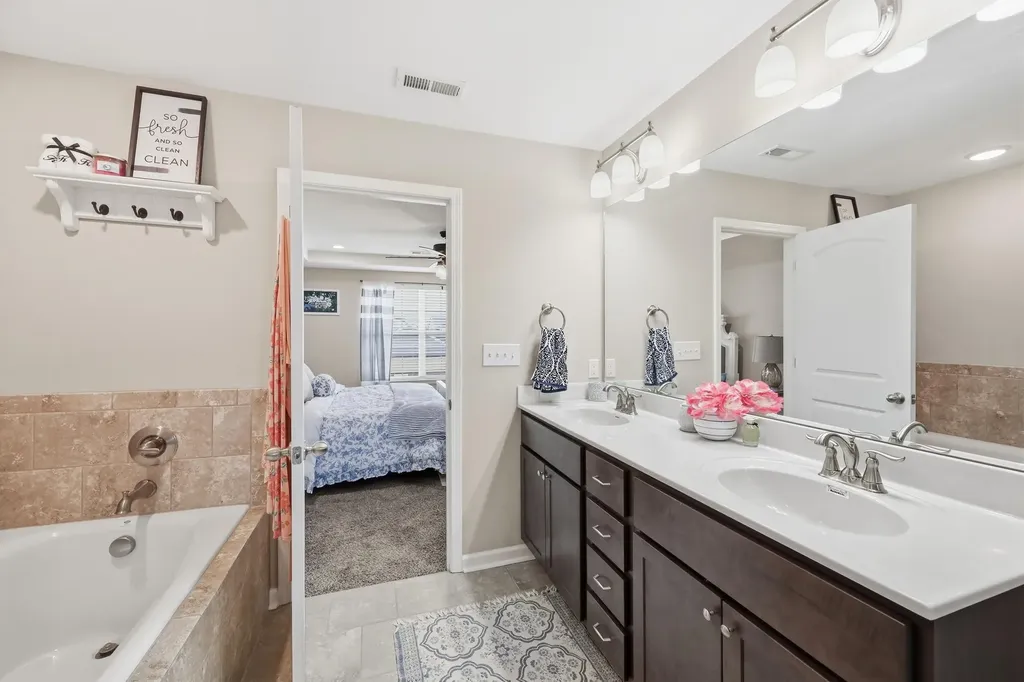2664 Wigginton Point Lexington KY 40511