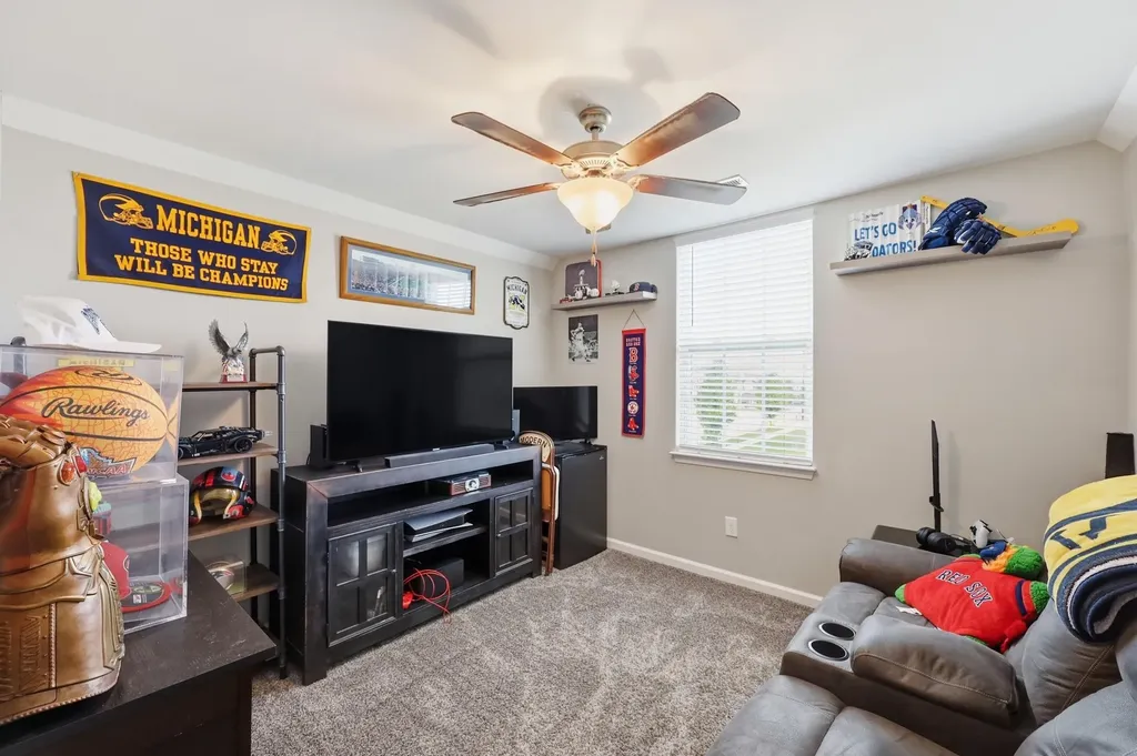 2664 Wigginton Point Lexington KY 40511