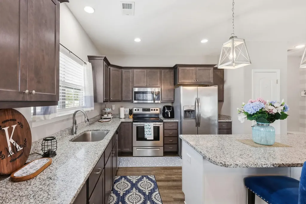2664 Wigginton Point Lexington KY 40511