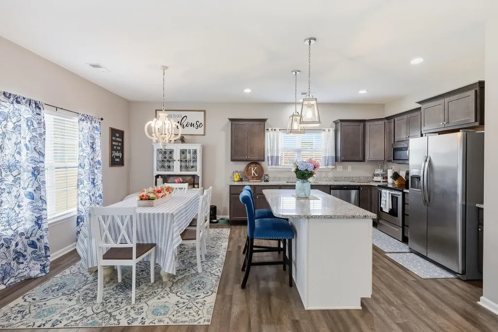 2664 Wigginton Point Lexington KY 40511