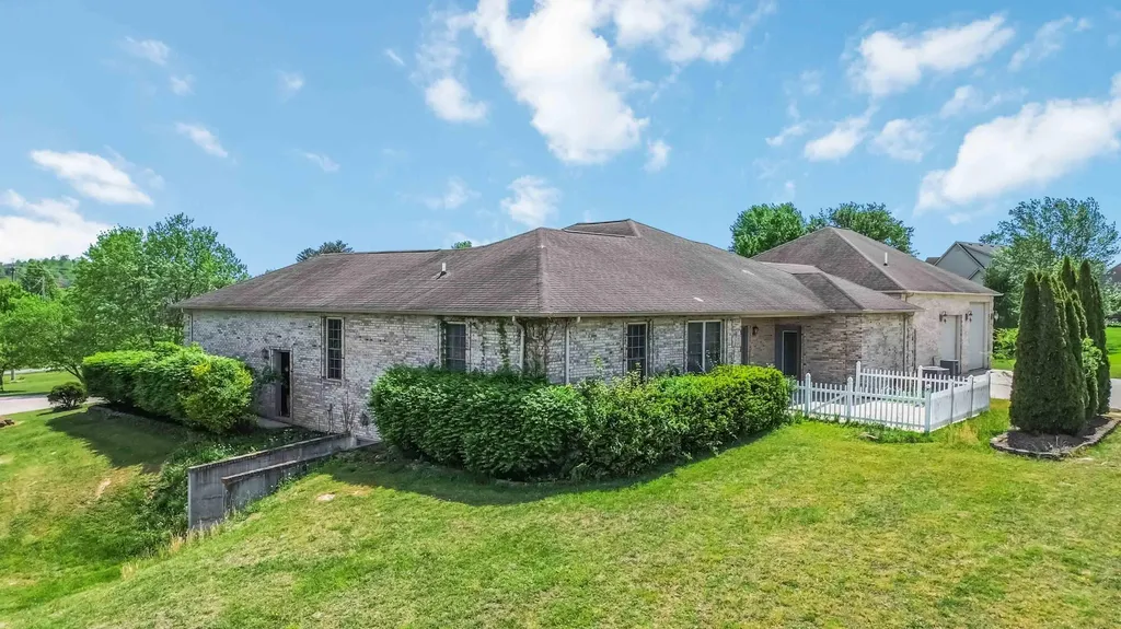 226 Helvetia Road London KY 40741