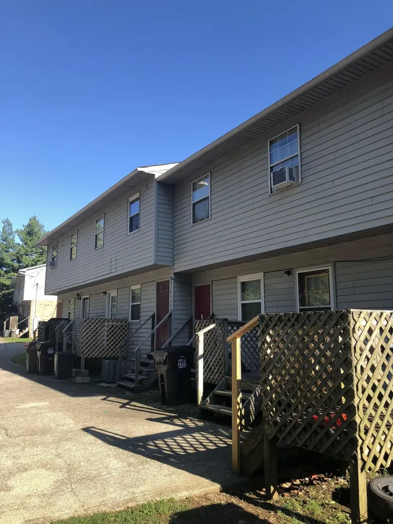 125-131 Bradford Drive Paris KY 40361
