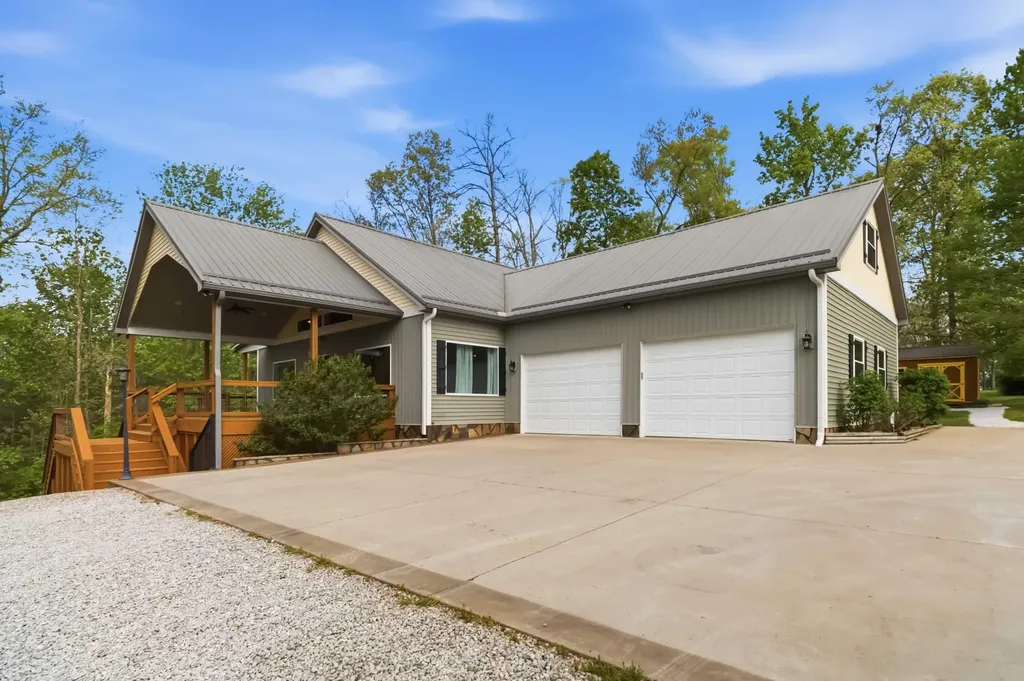 217 N E Highway 1248 Somerset KY 42503