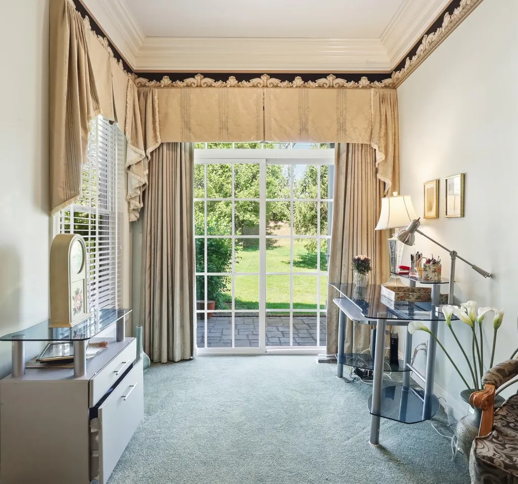 4117 John Alden Lane Lexington KY 40504