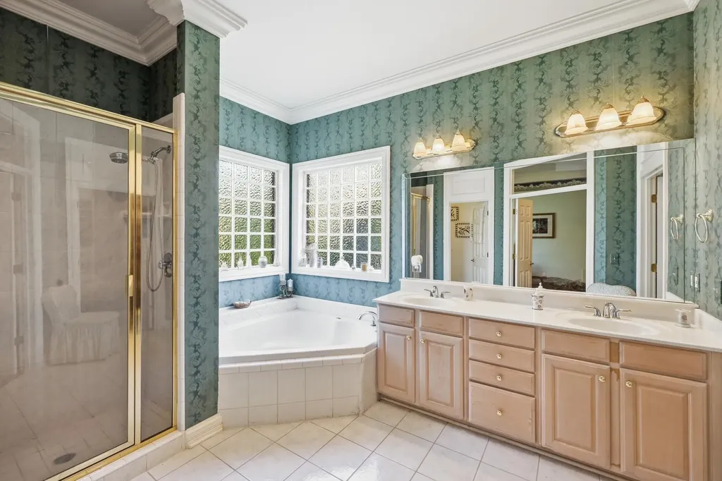 4117 John Alden Lane Lexington KY 40504