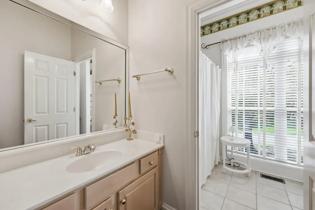 4117 John Alden Lane Lexington KY 40504