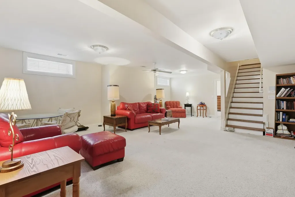 4117 John Alden Lane Lexington KY 40504