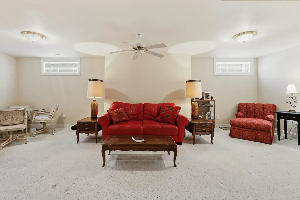 4117 John Alden Lane Lexington KY 40504