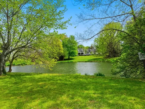 4117 John Alden Lane Lexington KY 40504