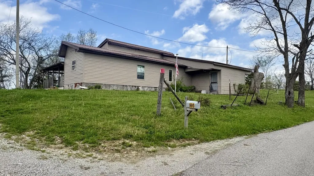 995 Pete Towles Road Owenton KY 40359