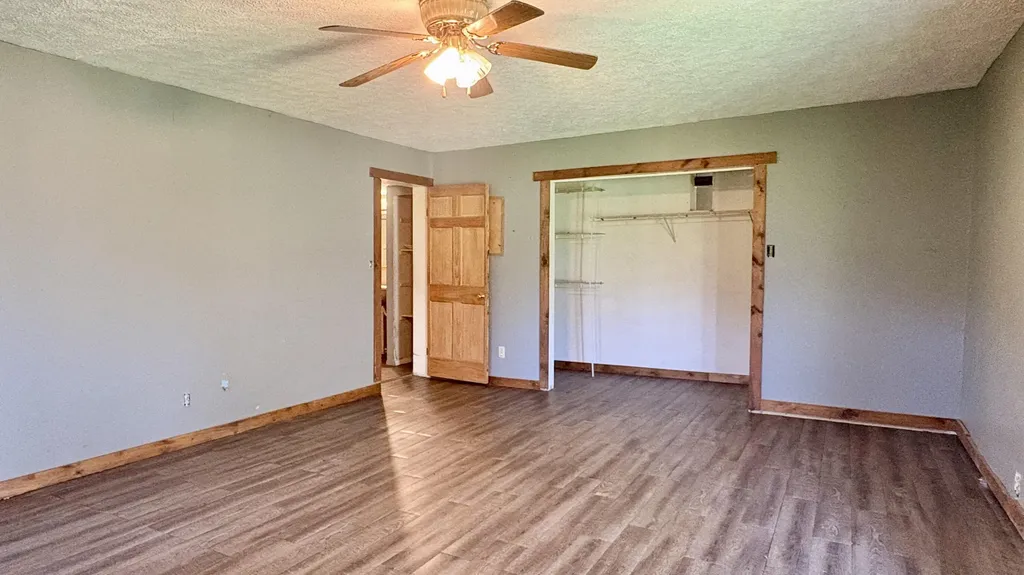 995 Pete Towles Road Owenton KY 40359