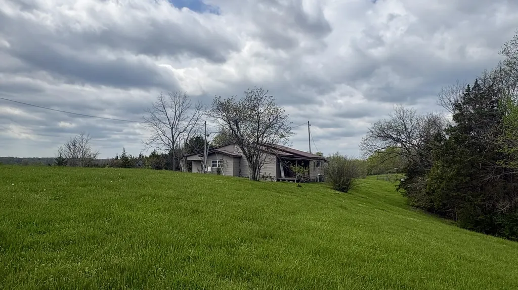 995 Pete Towles Road Owenton KY 40359