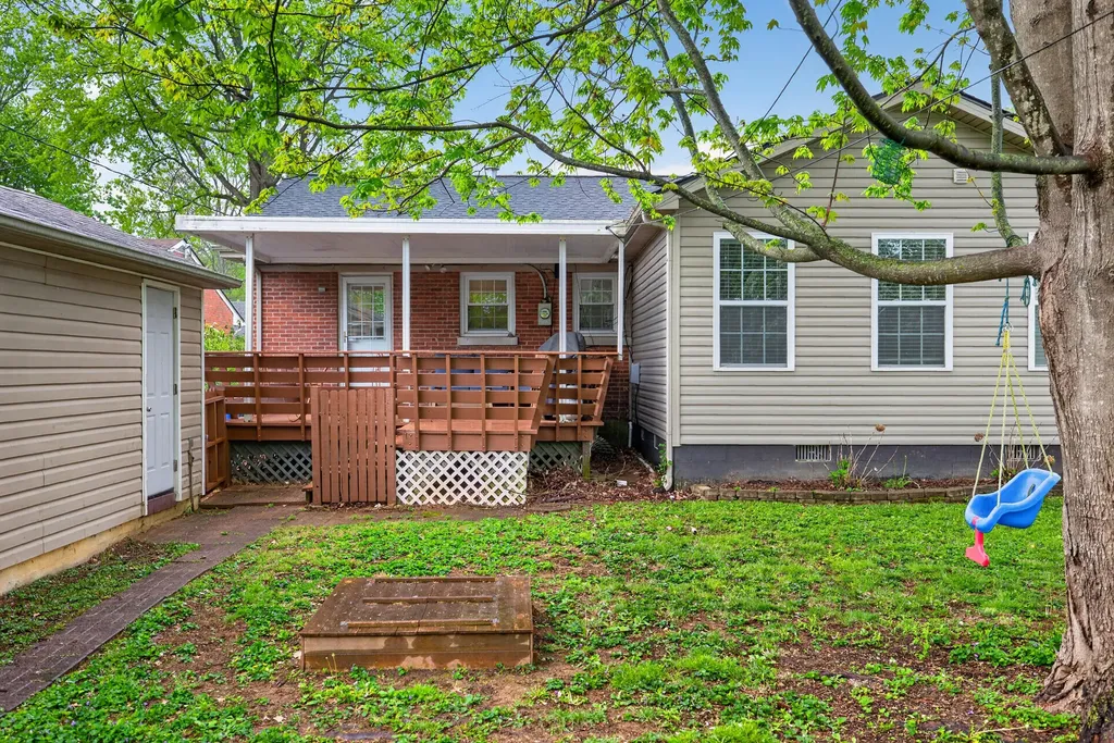 561 Claymont Drive Lexington KY 40503