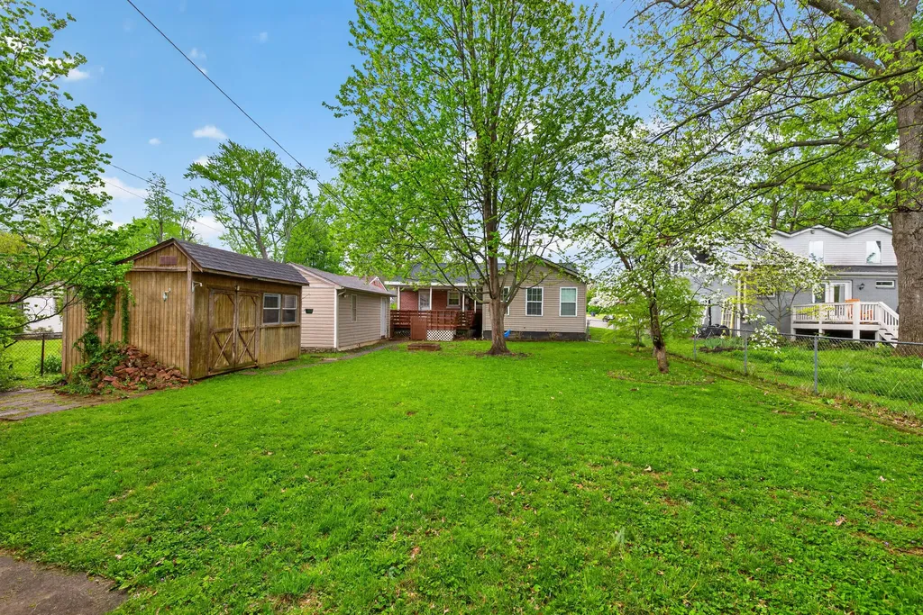 561 Claymont Drive Lexington KY 40503