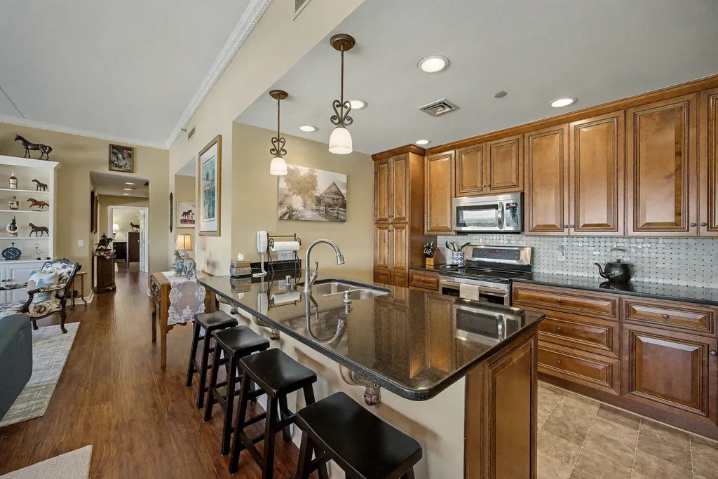 345 W Vine Street Lexington KY 40507