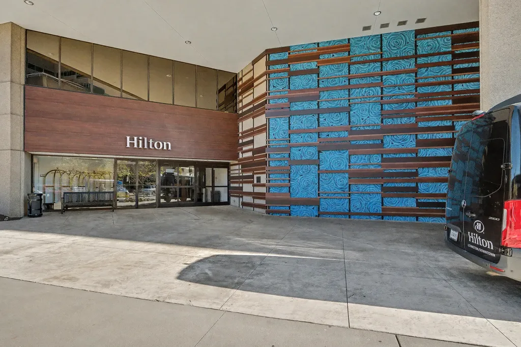 345 W Vine Street Lexington KY 40507