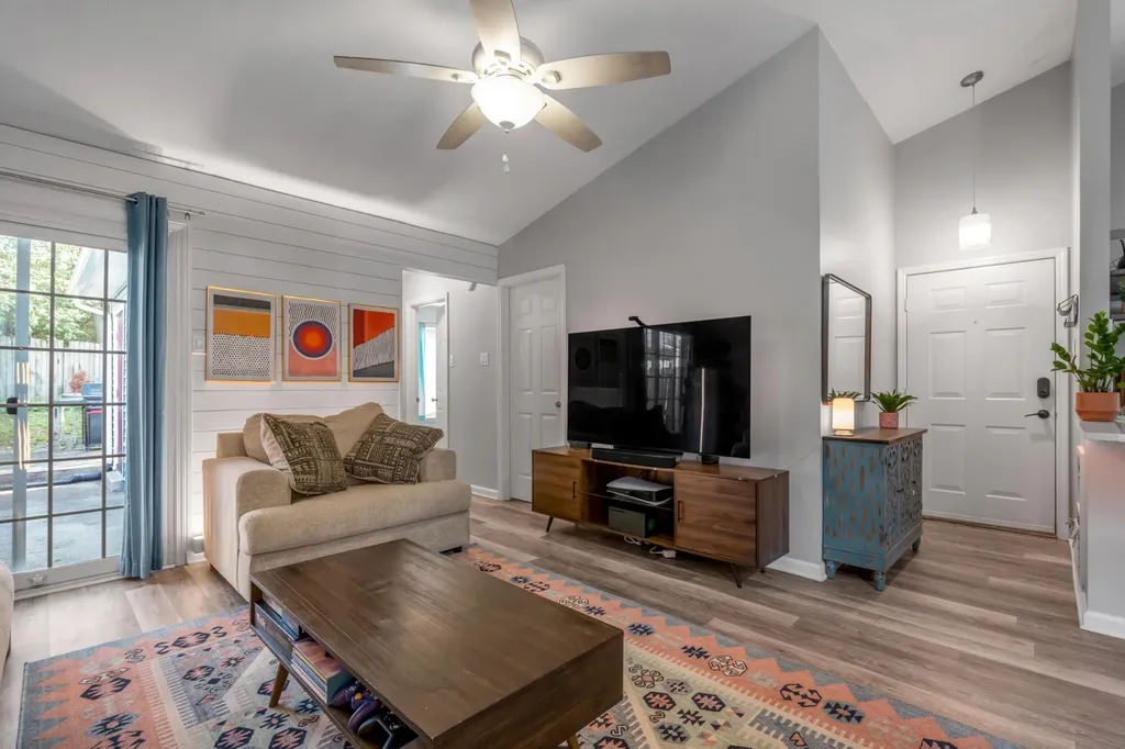 364 Bradford Colony Drive Lexington KY 40515