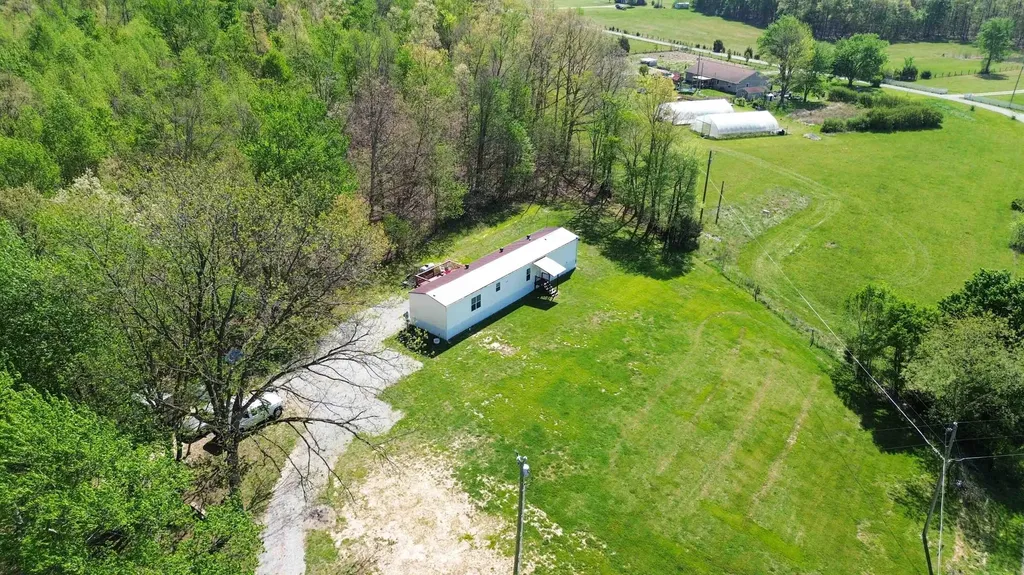 501 Mc Mullin Road Crab Orchard KY 40419