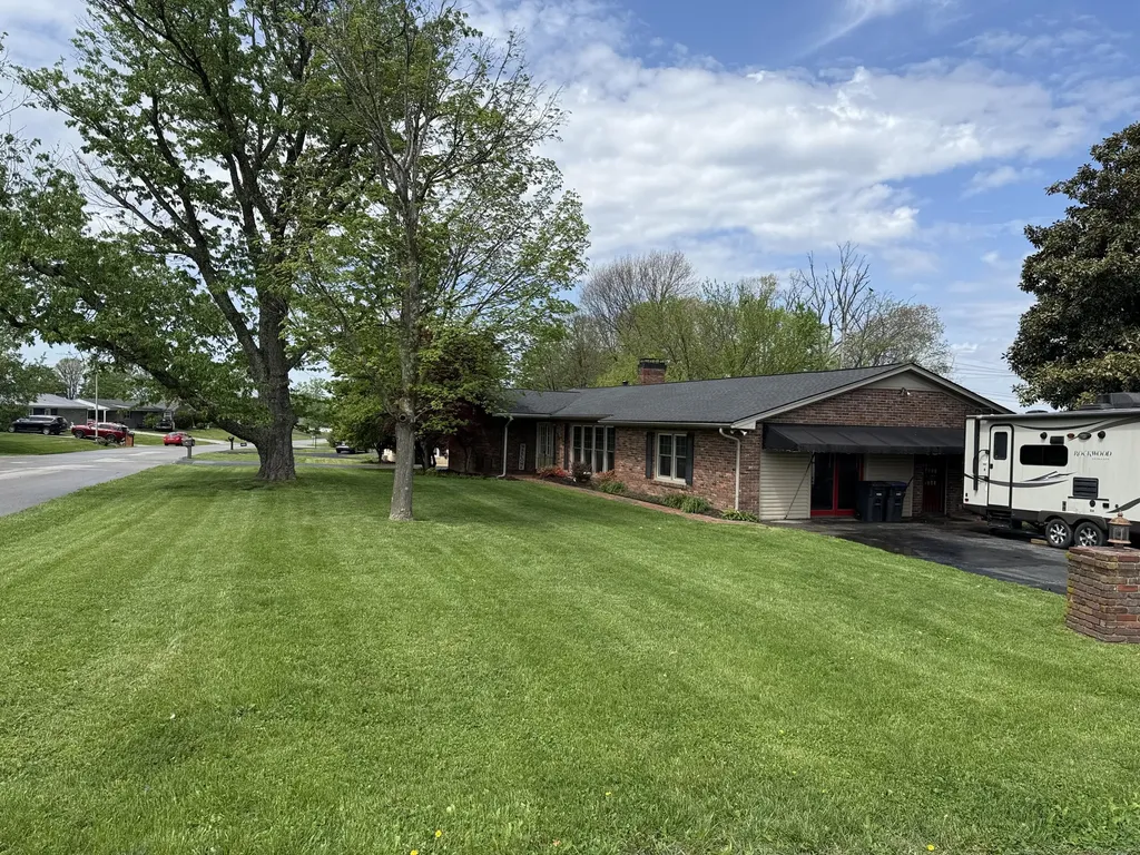900 Colonial Trace Frankfort KY 40601