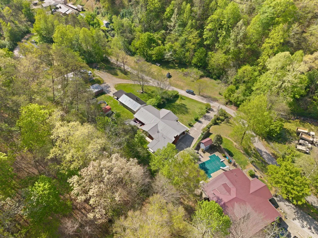 191 Armory Road Prestonsburg KY 41653