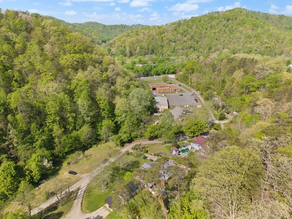 191 Armory Road Prestonsburg KY 41653