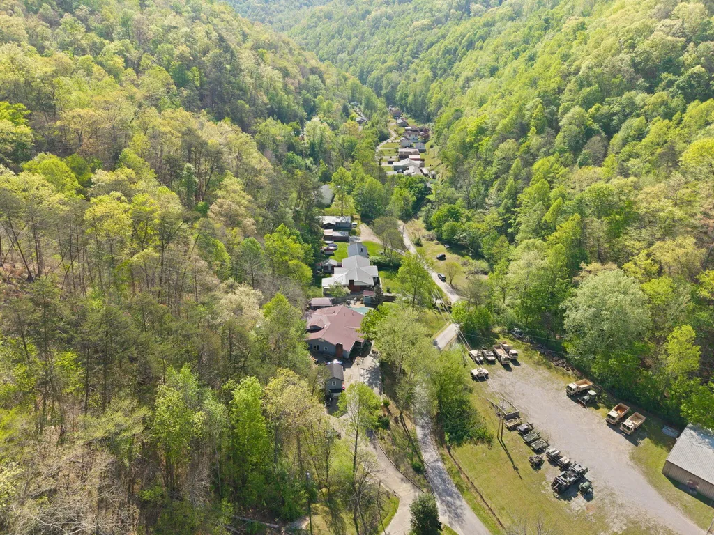 191 Armory Road Prestonsburg KY 41653