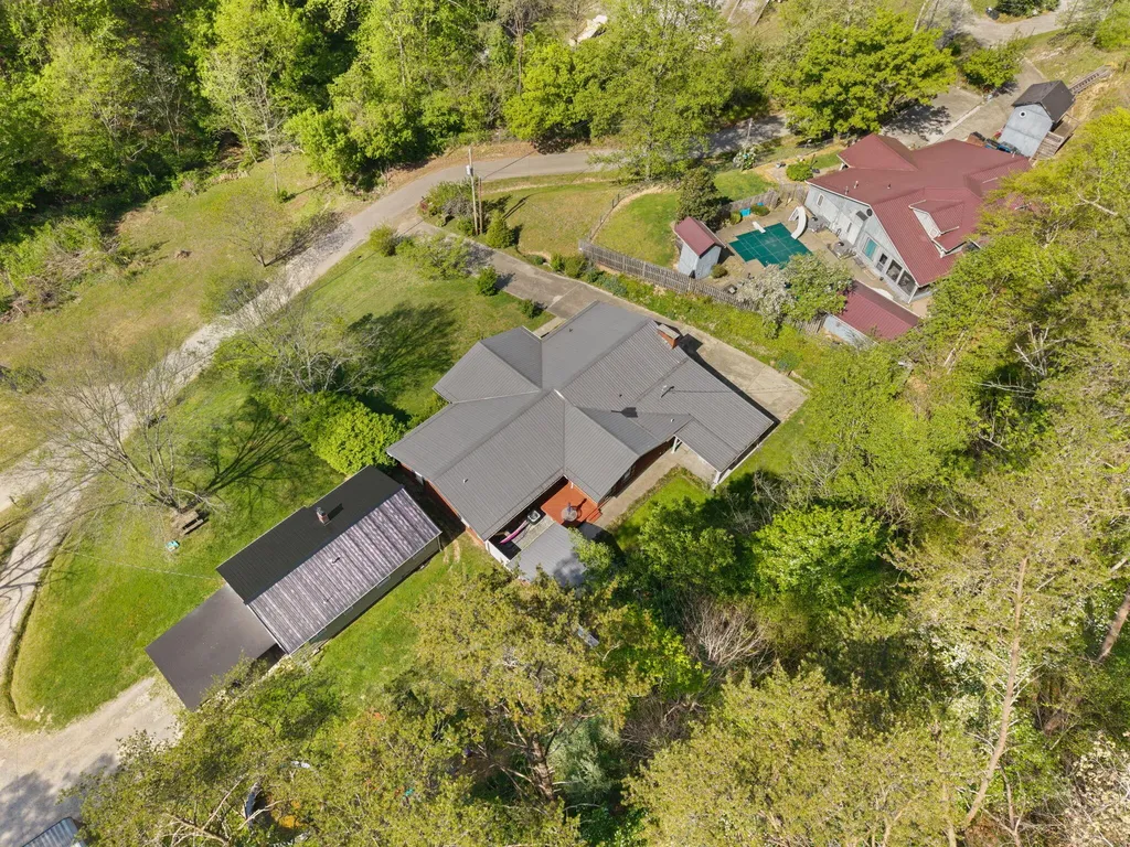 191 Armory Road Prestonsburg KY 41653