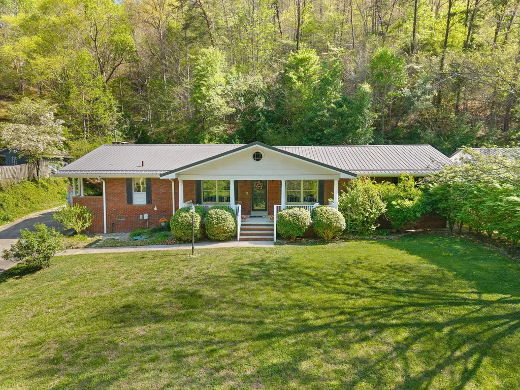 191 Armory Road Prestonsburg KY 41653