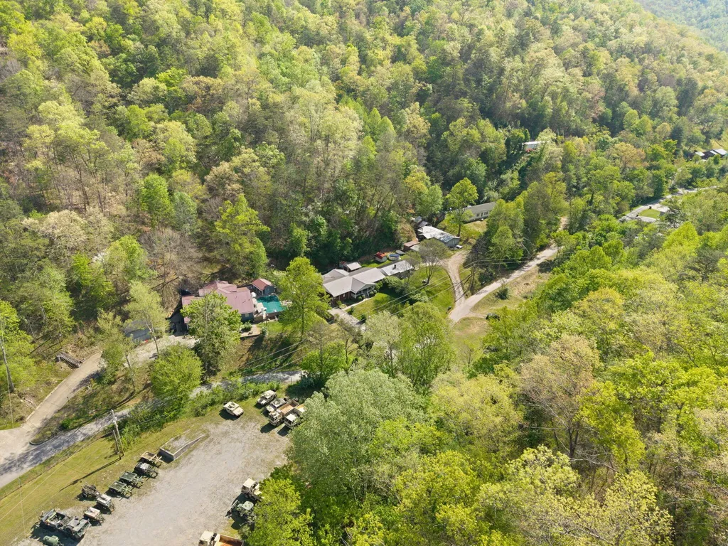 191 Armory Road Prestonsburg KY 41653