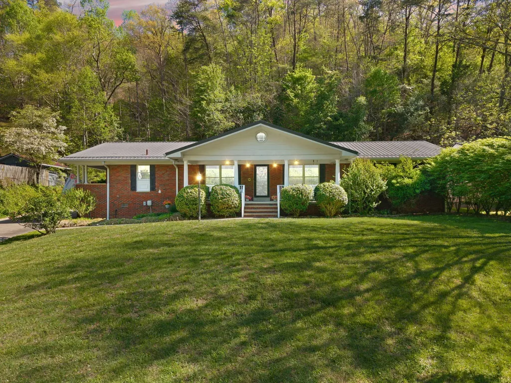 191 Armory Road Prestonsburg KY 41653