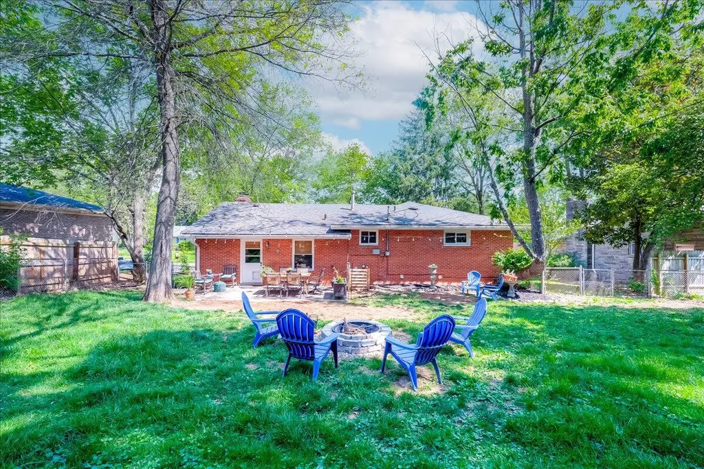 936 Maywick Drive Lexington KY 40504