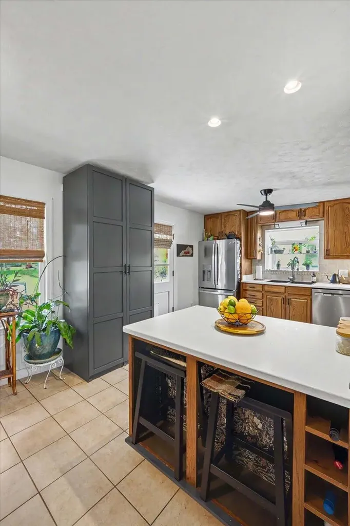 936 Maywick Drive Lexington KY 40504