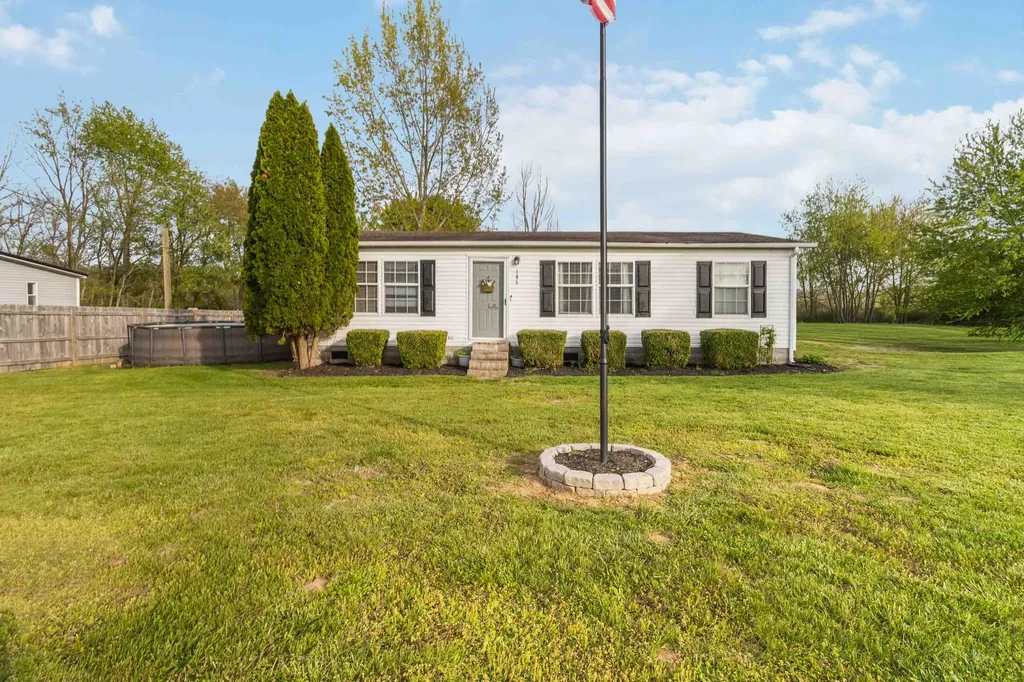 186 George Lane Road Lancaster KY 40444