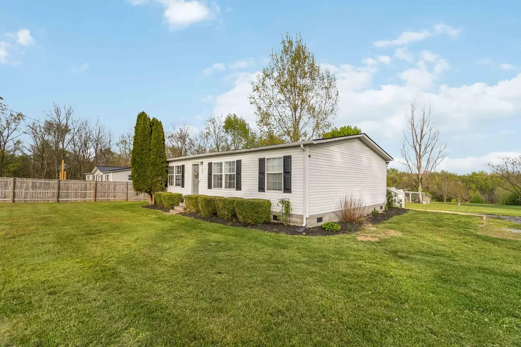 186 George Lane Road Lancaster KY 40444