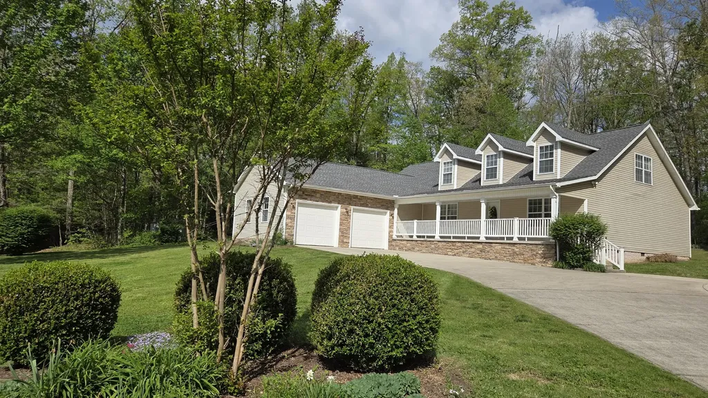 141 Ponderosa Drive London KY 40741