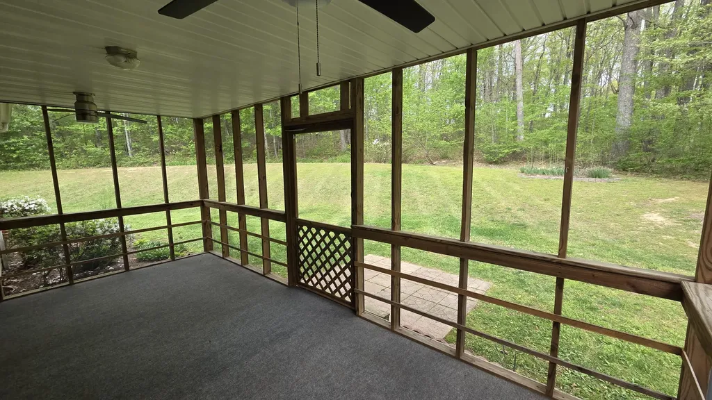 141 Ponderosa Drive London KY 40741