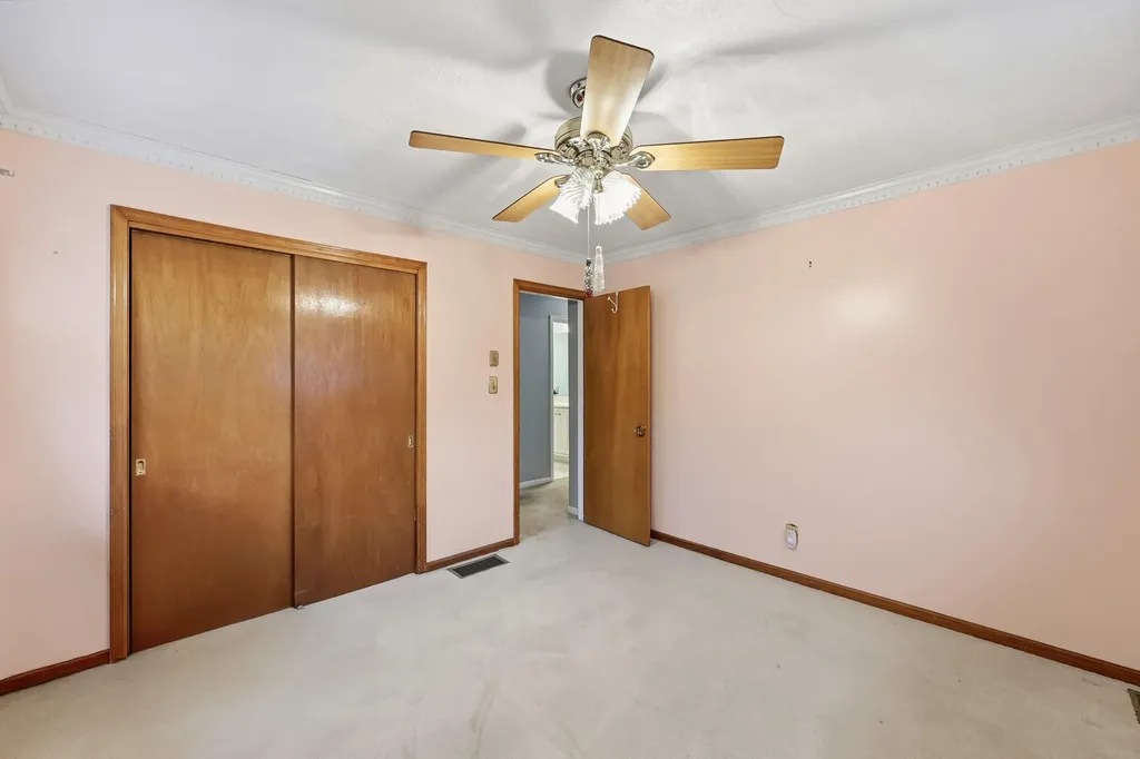 100 Evergreen Drive Lawrenceburg KY 40342