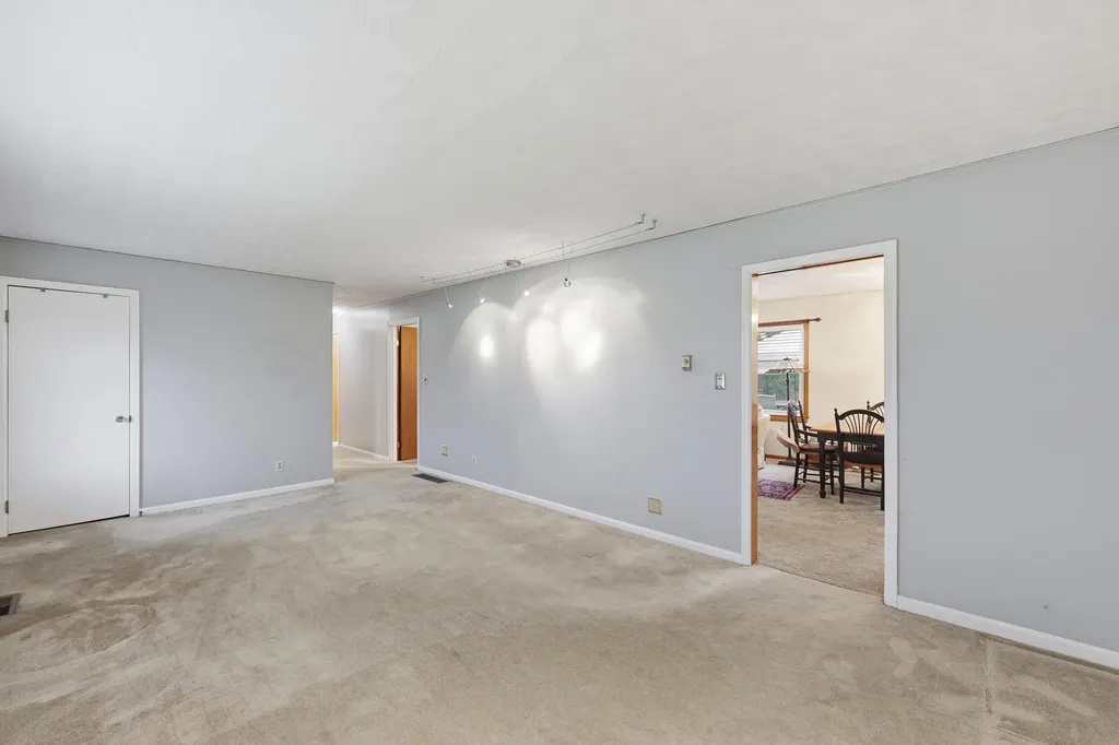 100 Evergreen Drive Lawrenceburg KY 40342