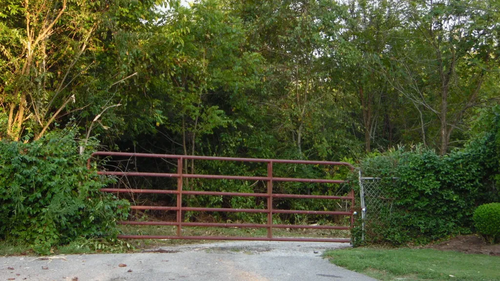 Lot - East Drive Danville KY 40422