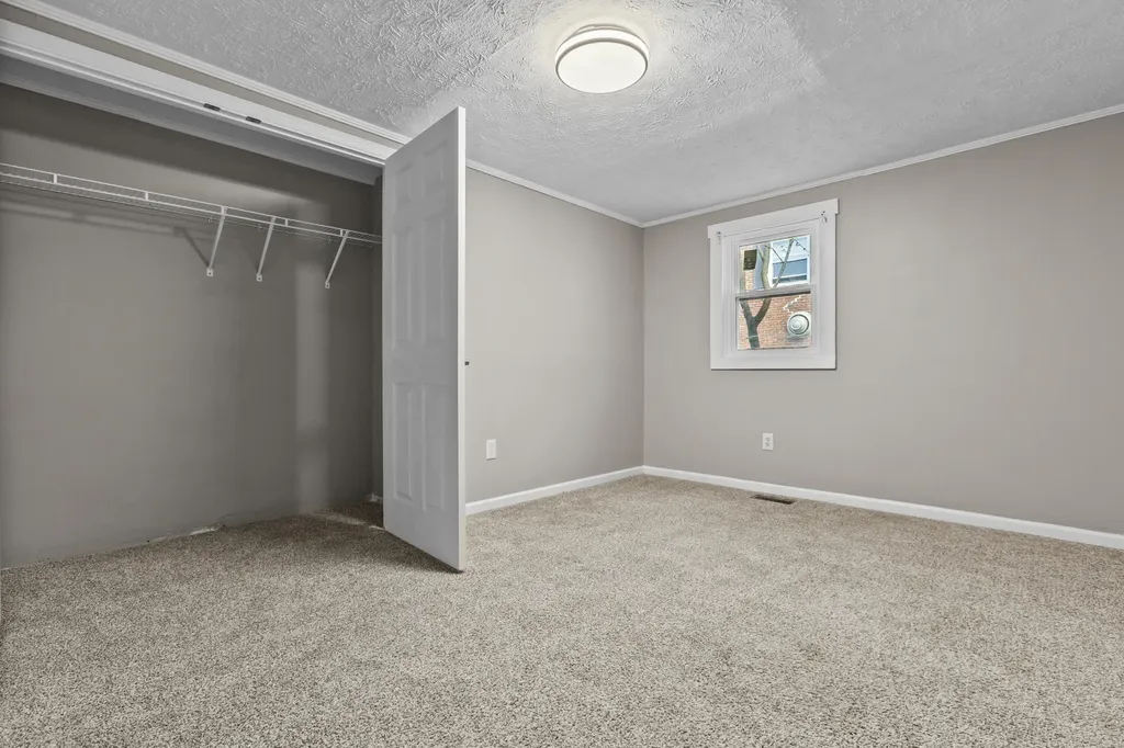 208 Holmes Street Frankfort KY 40601