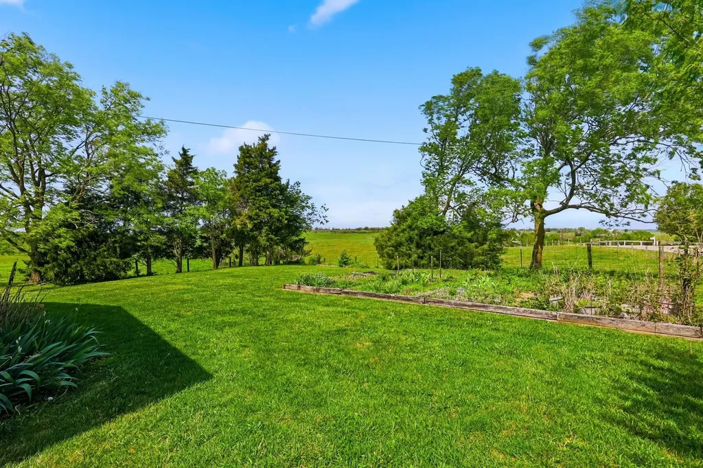 1330 Curry Pike Harrodsburg KY 40330