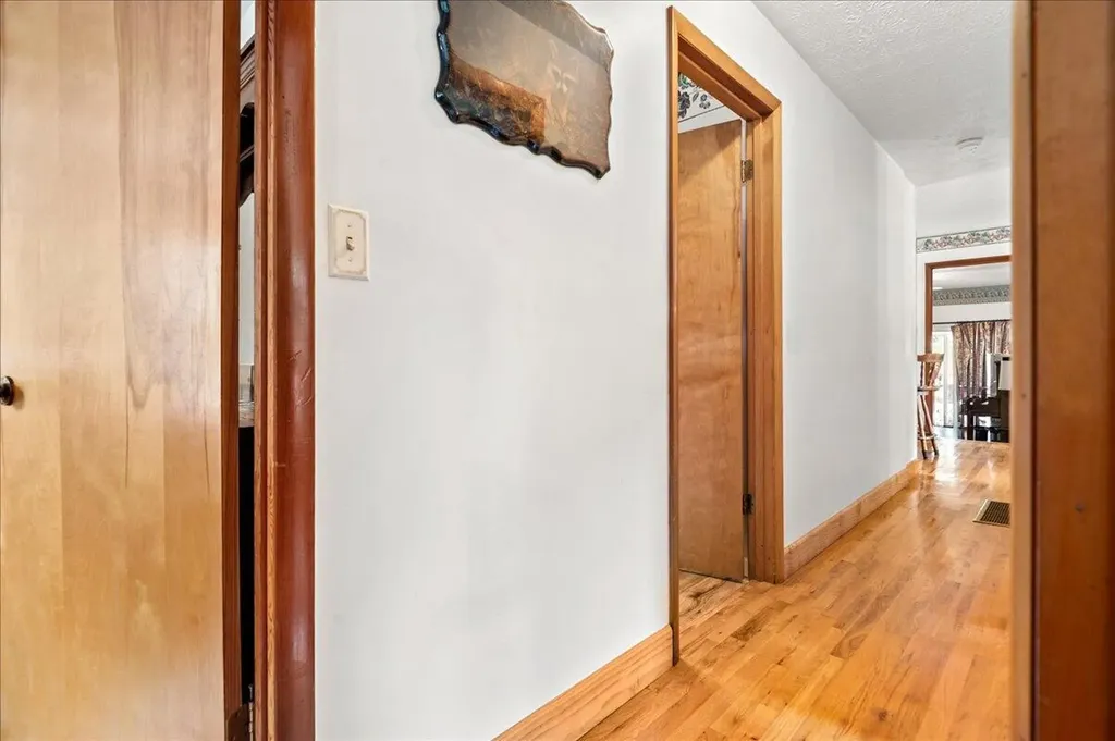 2922 State Highway 1232 Gray KY 40734