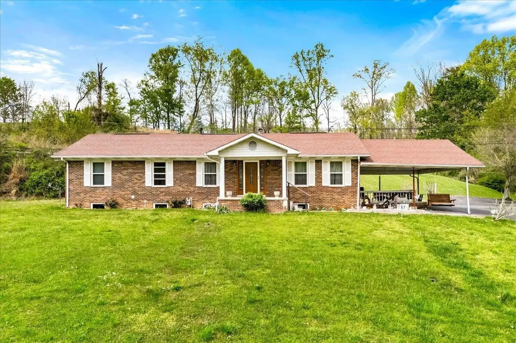 2922 State Highway 1232 Gray KY 40734