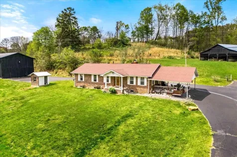 2922 State Highway 1232 Gray KY 40734