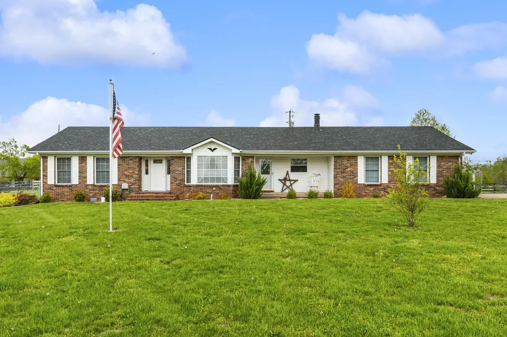 2426 Mccauley Road Wilmore KY 40390