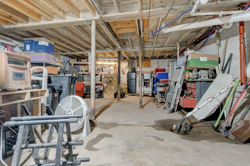 12625 Main Street Jeffersonville KY 40337