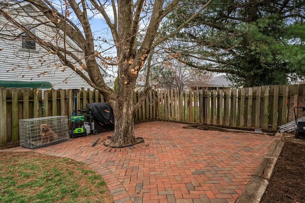 515 Berlin Drive Versailles KY 40383